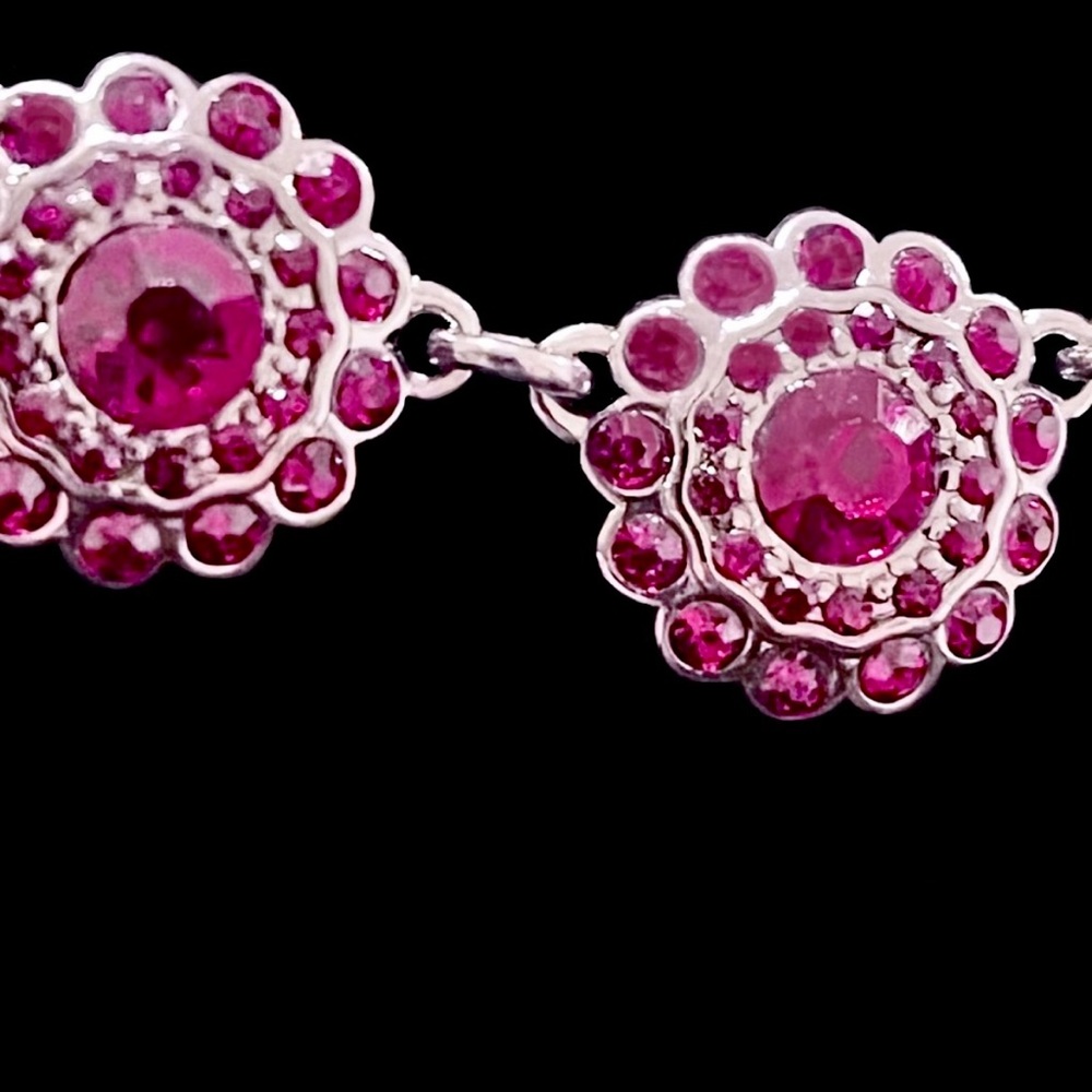 ☃️ NWT Red Rhinestone Necklace - Picture 4 of 10